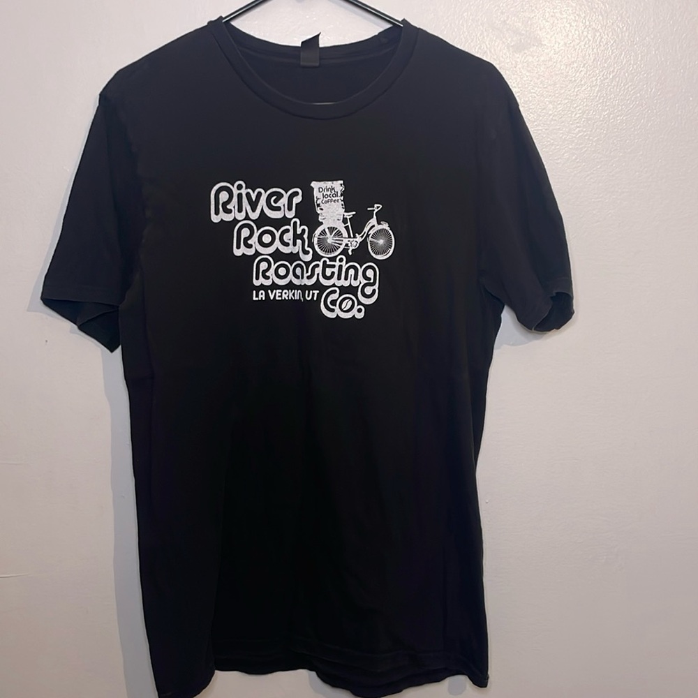 River Rock Roasting Co Short Sleeve T-Shirt Medium